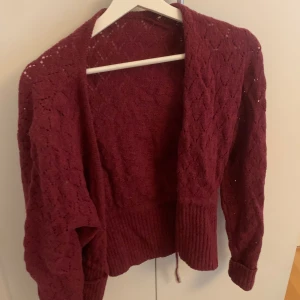 Stickad tröja - Tröja från Nygårdsanna i fint skick. Nypris över 2000 kr