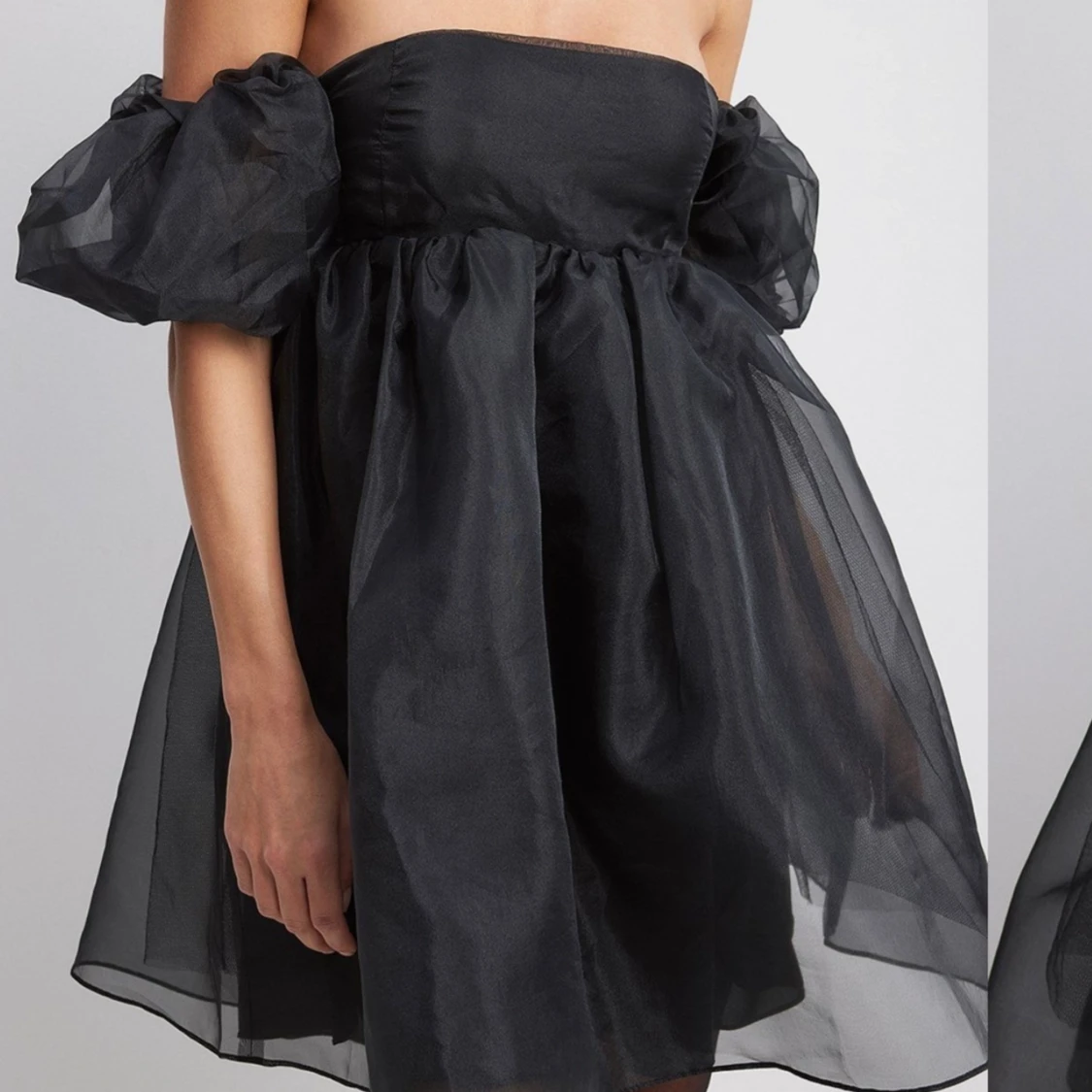 HELT NY  Lojsan Wallin organza svartklänning strl 38 - 92