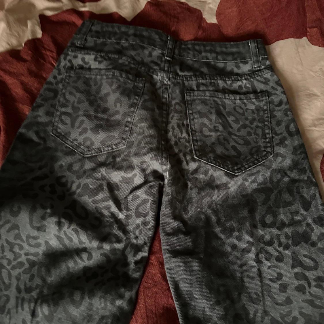 Leopardjeans  - 90