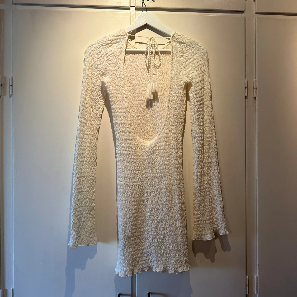 Krämvit klänning  - 91