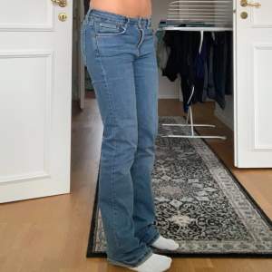 SKIT snygga low waist bootcut jeans!! ❤️‍🔥❤️‍🔥 inga defekter!!