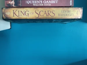 King Of scars - King of scars av Leigh Bardugo, stor pocket. Inte läst en endaste gång, alltså i nyskick