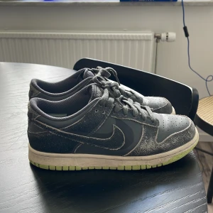 Nike dunk - Grå Nike dunks. Superfint skick