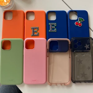 Iphone skal 11 Pro - Säljer skal från holdit till iphone 11 Pro då jag bytt telefon. alla är i nyskick. styckpris annars kan man då paketpris vid köp av fler❤️