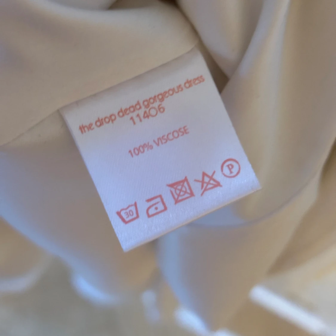 Vit spets klänning  - 92