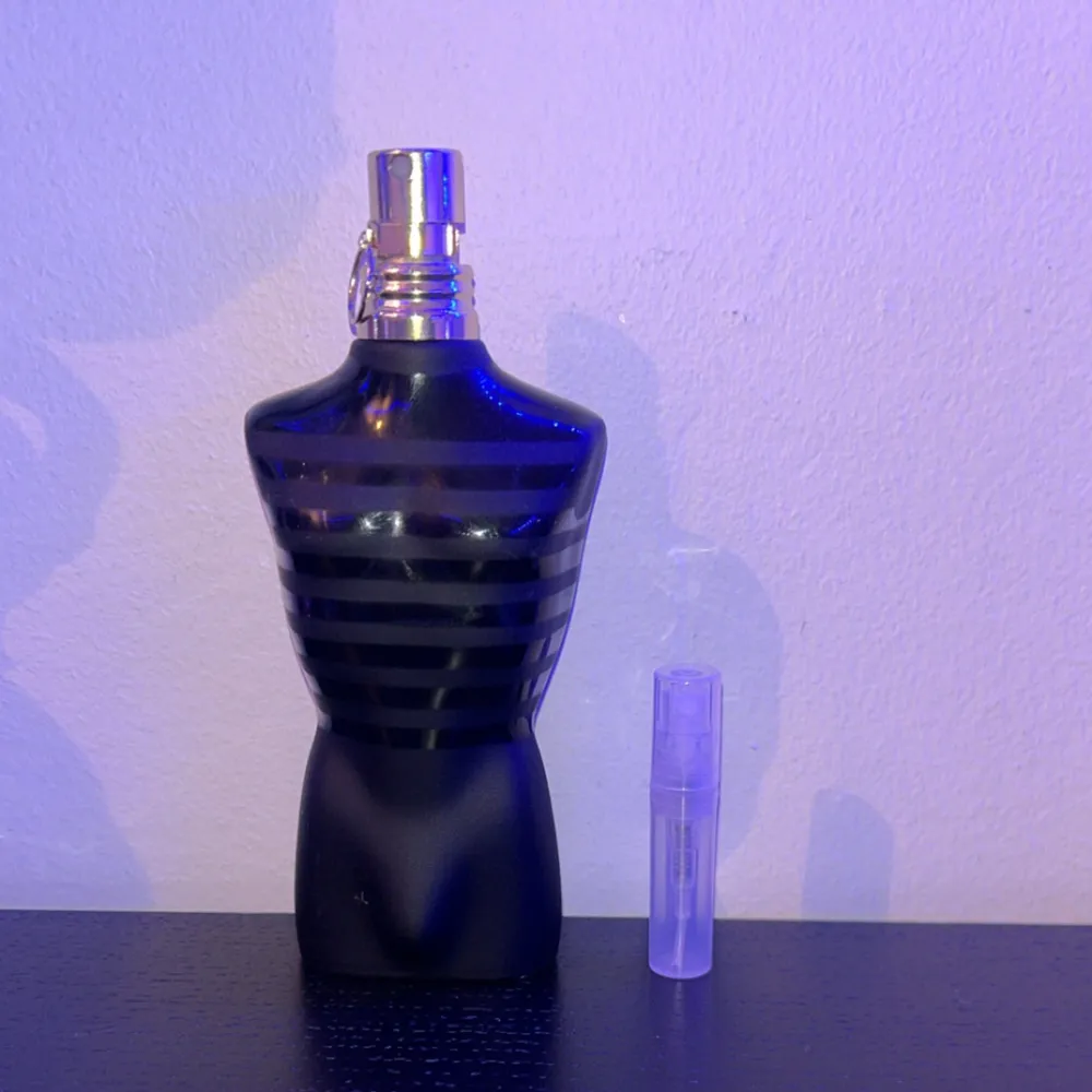 Säljer samples av JPG Le Male Le Parfum. Det är 2ml i småflaskorna. Hör av dig vid intresse eller andra frågor.. Övrigt.