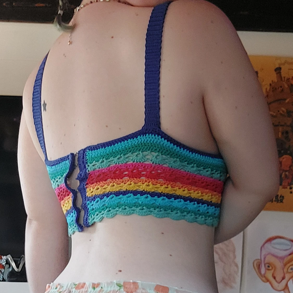 Handvirkad regnbågstopp  - 90