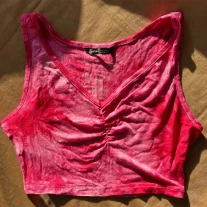 Top - Söt topp från shein. Använd enstaka gånger. XS. Mjukt och skönt tyg