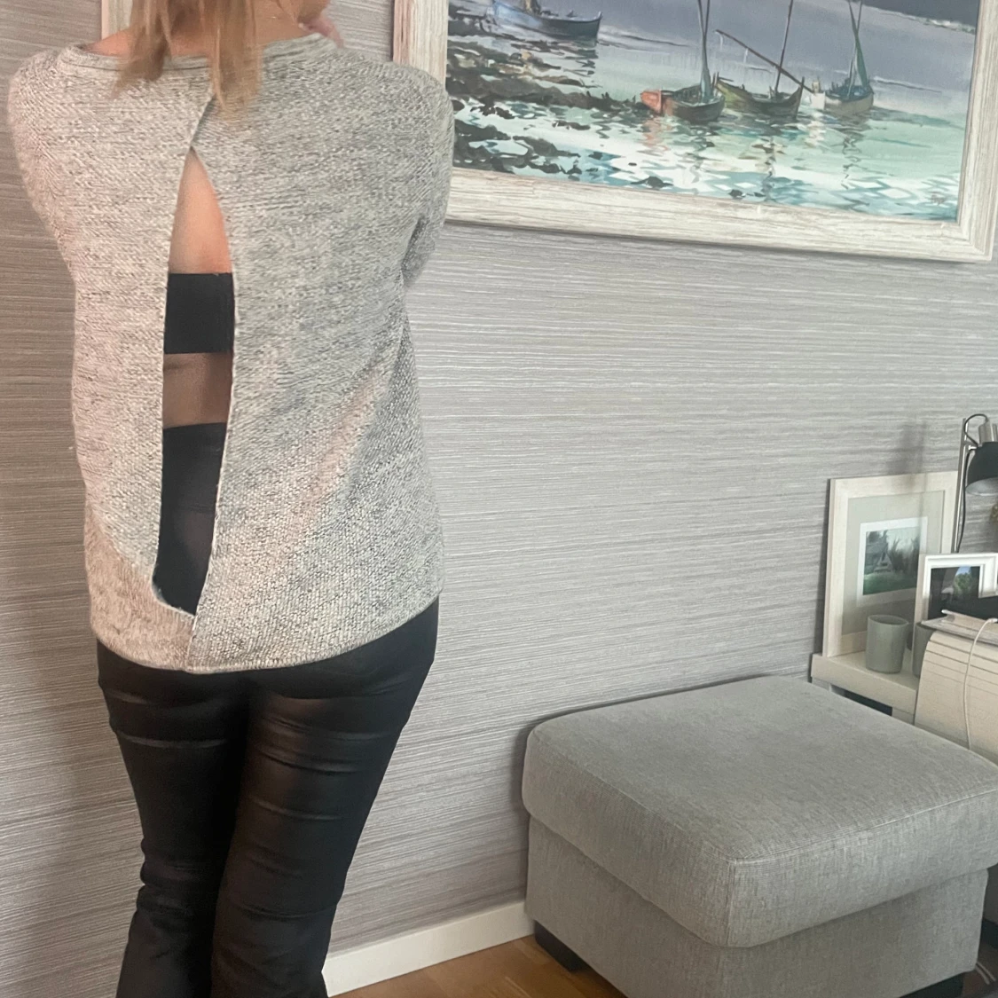 Grå stickad tröja - 90