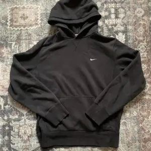 Svart retro Nike hoodie ⚫️ Skick 9/10 ⚫️ 