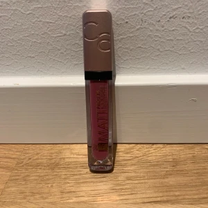 Liquid lipstick  - Helt nytt