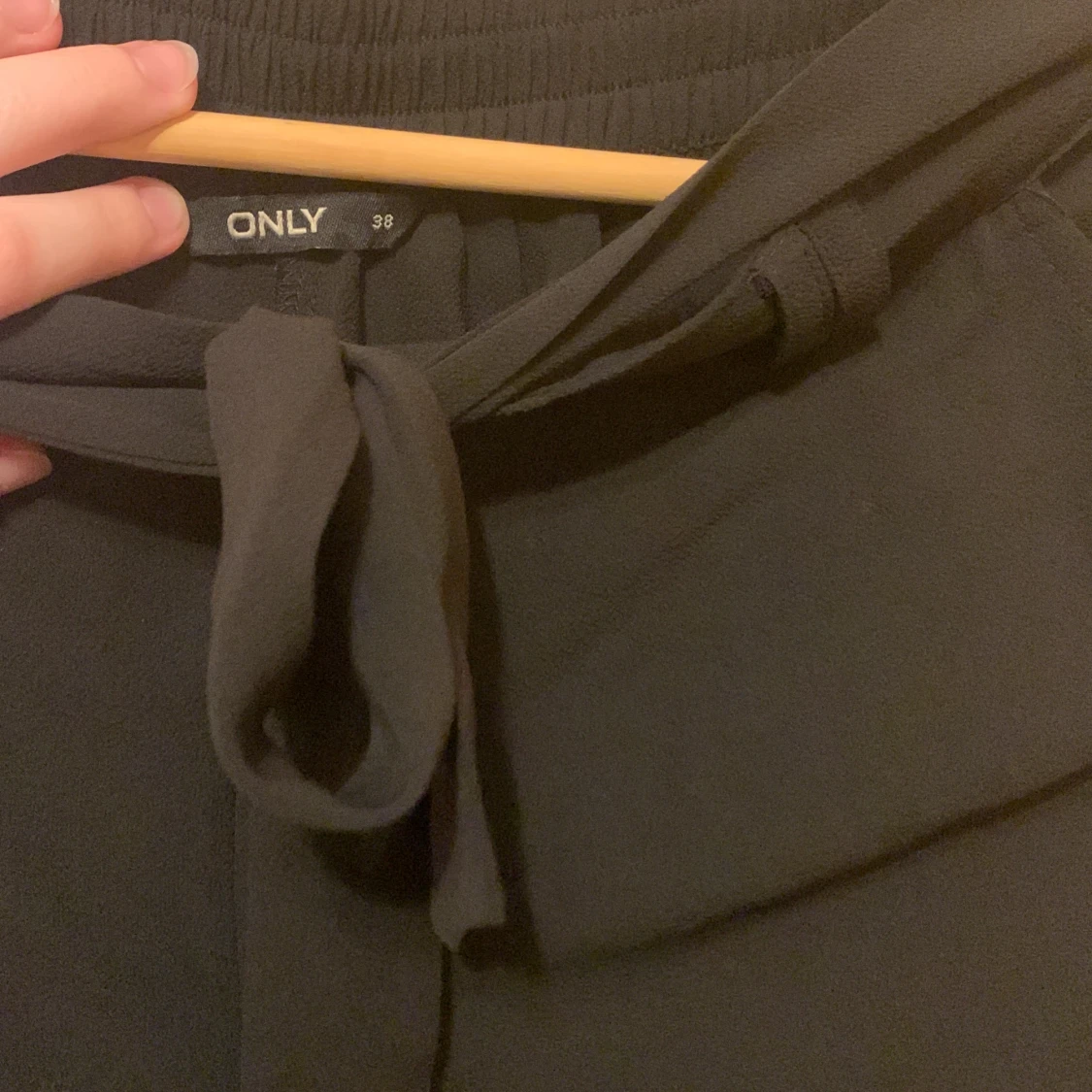 Stretchiga kostymbyxor! - 91