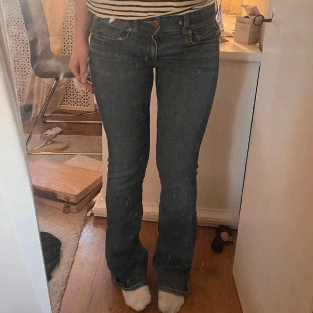 Säljer denna jätte fin jeans 💕. Jeans & Byxor.