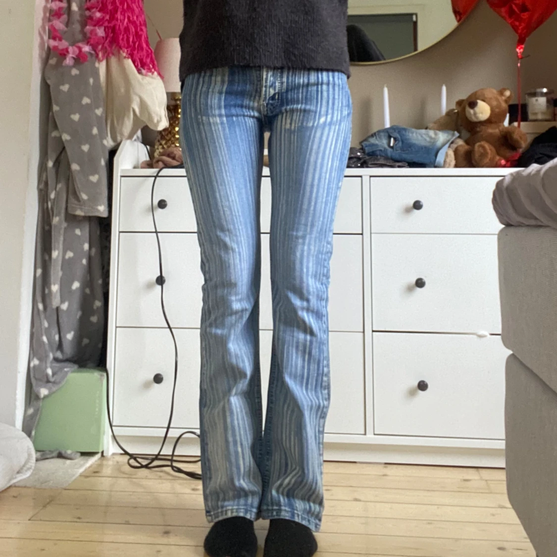 Trendiga bootcut jeans