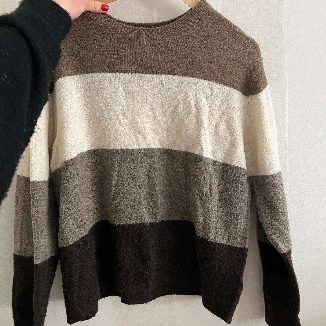 Stickad tröja