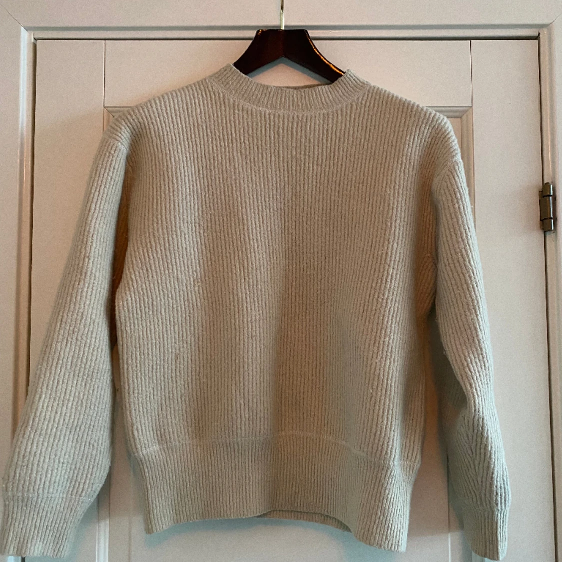 Weekday stickad tröja