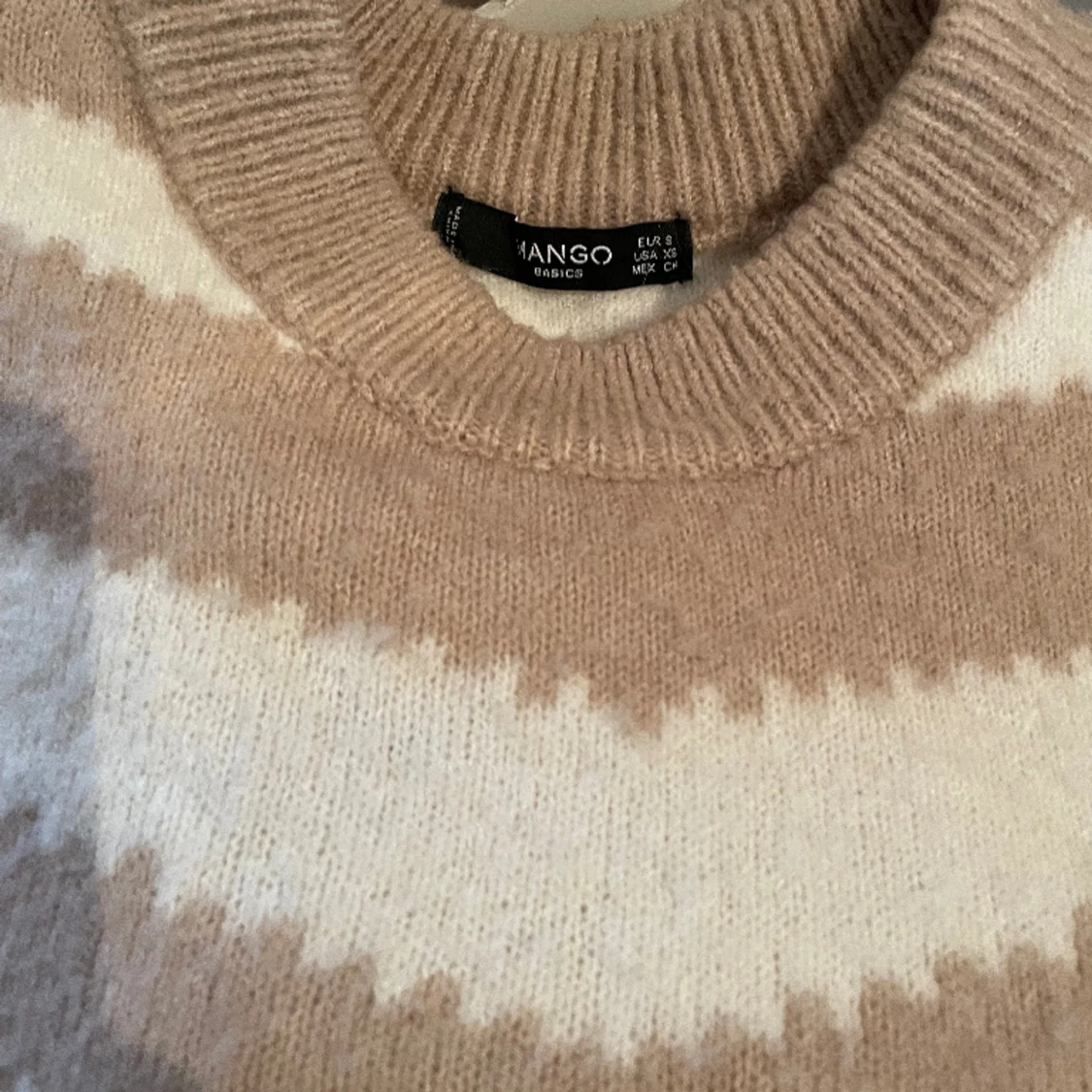 MANGO mjuktröja - 91