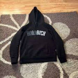 Hoodrich  - Använd en gång bara. För liten Skick:10/10👌🏾