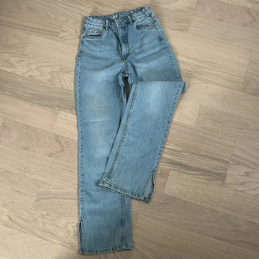 Mkt fina jeans fr Kappahl . Jeans & Byxor.