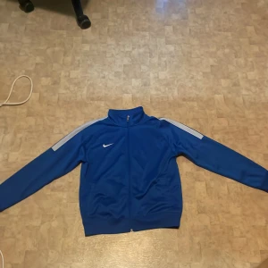 Nike tröja - . 