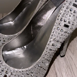 Glitter pärlor skor - 38