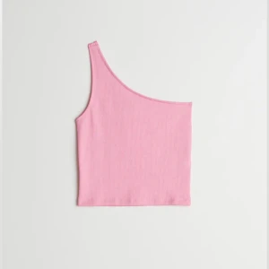 Rosa topp - Rosa topp från gina, säljer då den inte används. Storlek xxs men passar xs också💞