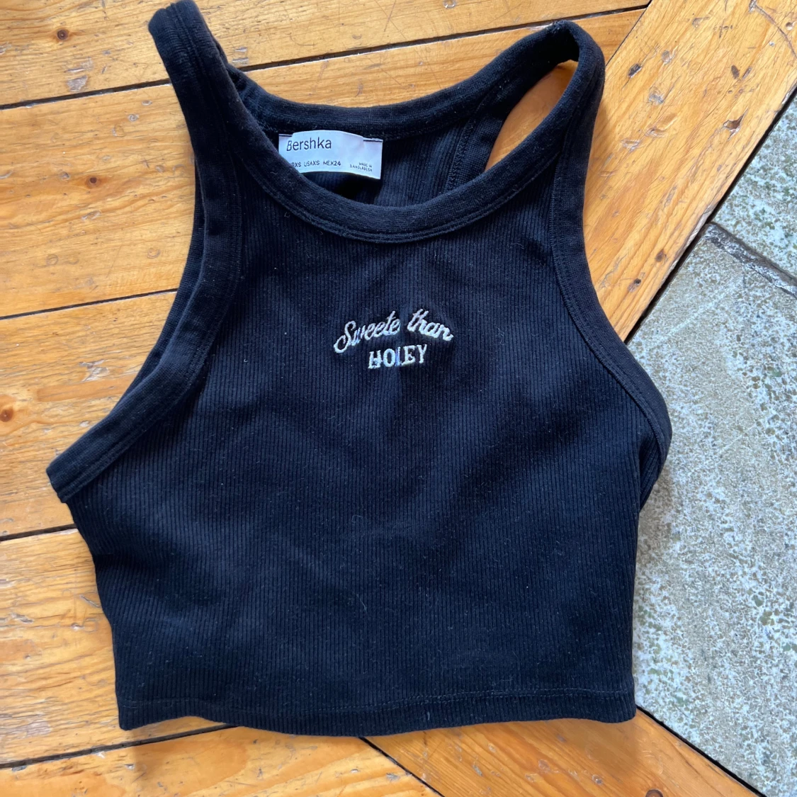 Bershka croptop - 90