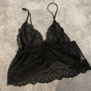 Spets topp - Fint skick 