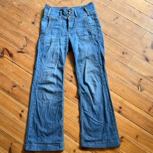 Y2k jeans  - Skriv för mått och stryker såklart dom om någon köper 💖
