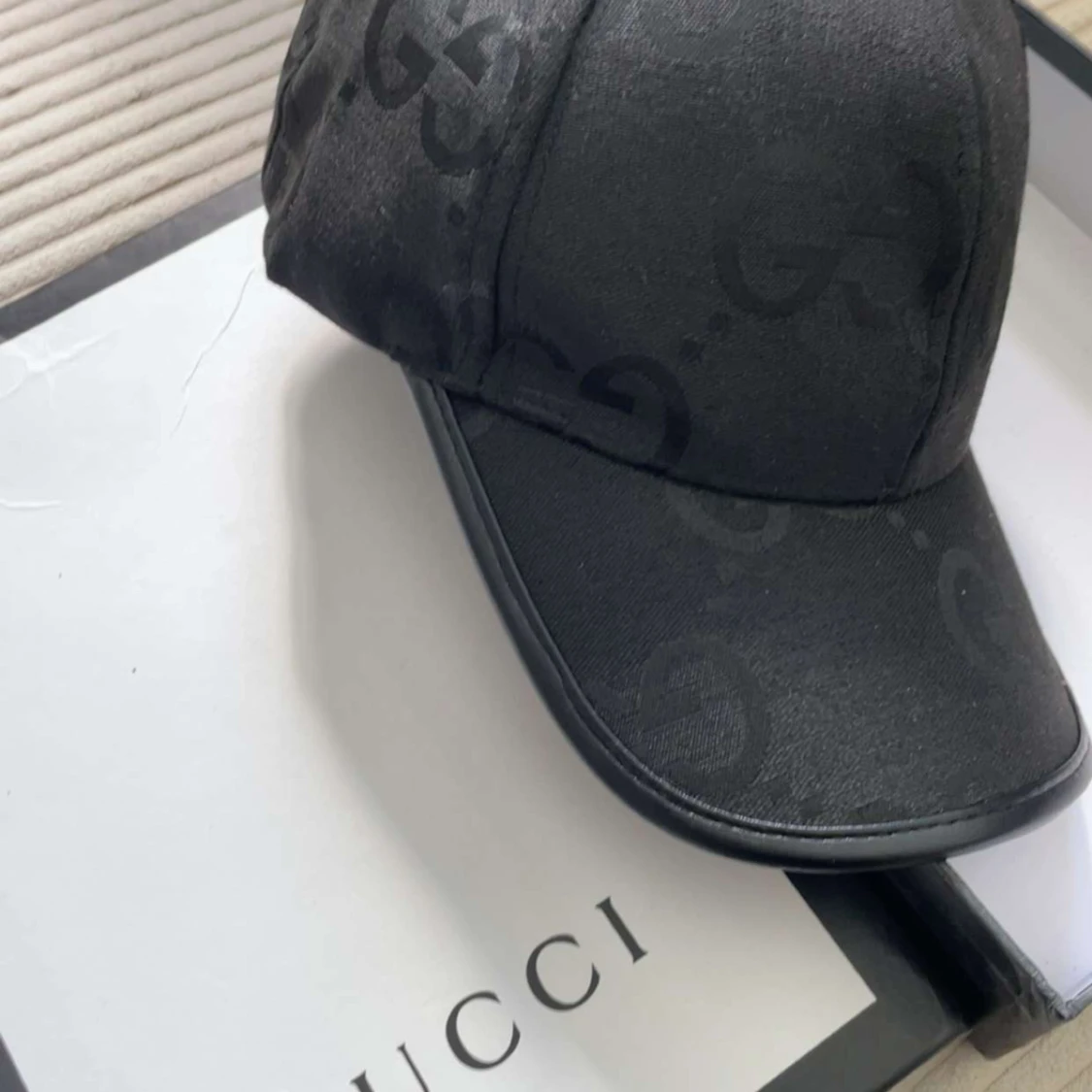 GUCCI JUMBO KEPS