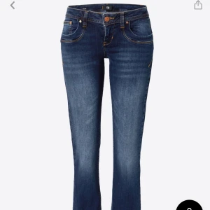 Ltb valerie - Säljer dessa Ltb jeans i superbra skick förutom att jag sprättat upp kanten där nere då de var förkorta för mig