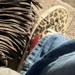 As snygga leopard skor från le temps des cerises då dem är för stora för mig som har 38 så att jag får skavsår och inte kan annvända dem
