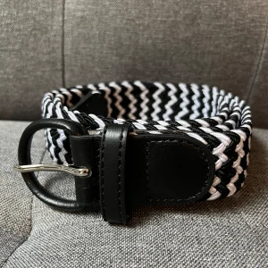 Flätat bälte - Flätat bälte Svart vit Storlek 105cm