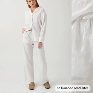 linnebyxor  - säljer mina vita linnebyxor från gina, strl xs men passar mig som i vanliga fall är en s. Inga defekter o fint skick