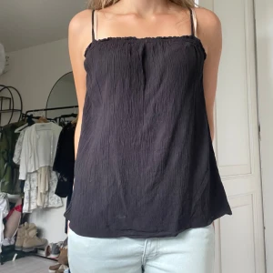Linne - Super gulligt linne med fin struktur. Sparsamt använd💓
