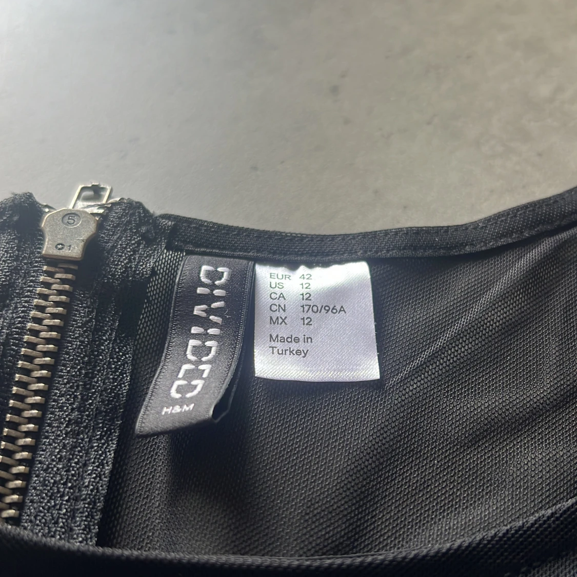 Svart klänning från H&M Divided - 90