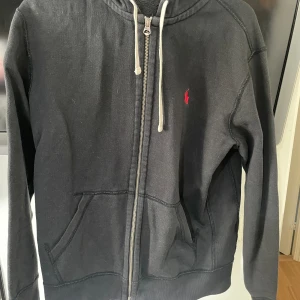Ralph Lauren Hoodie - Bra skick. Klassiska modellen