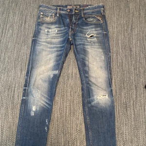 Replay anbass 31 - Säljer mina replay anbass  Strl: 31 Cond: 9/10 Pris :399:-