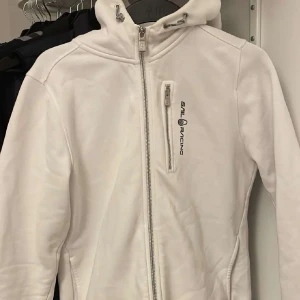 Sail racing hoodie - Bra skick skriv vid minsta fundering 