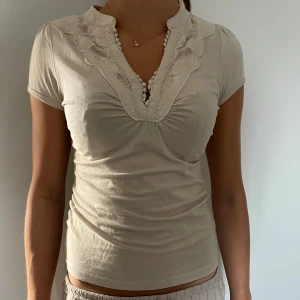 Topp - Fin topp / T-shirt passar s