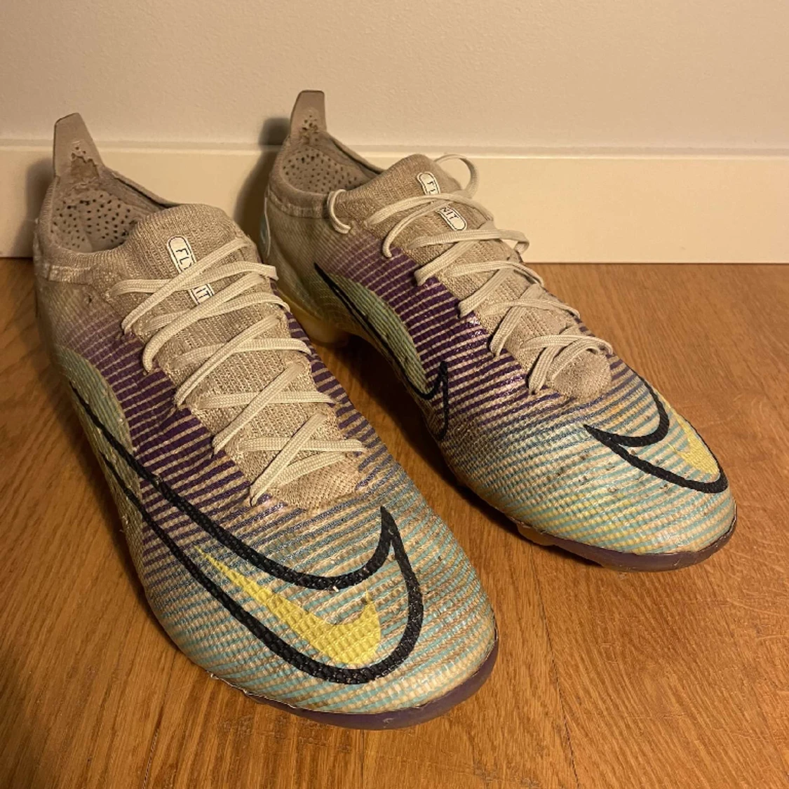 Nike MERCURIAL VAPOR 14 PRO