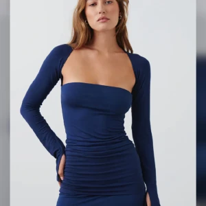 Gina tricot tröja - Aldrig använd och lappen kvar eftersom den inte passade mig! 