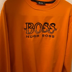 Hugo boss  - Oanvänd Hugoboss stl xl men Passar en M/L 