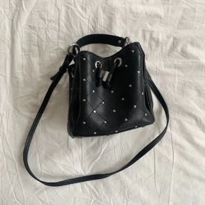 Väska - Bästa väskan, rymlig och snygg