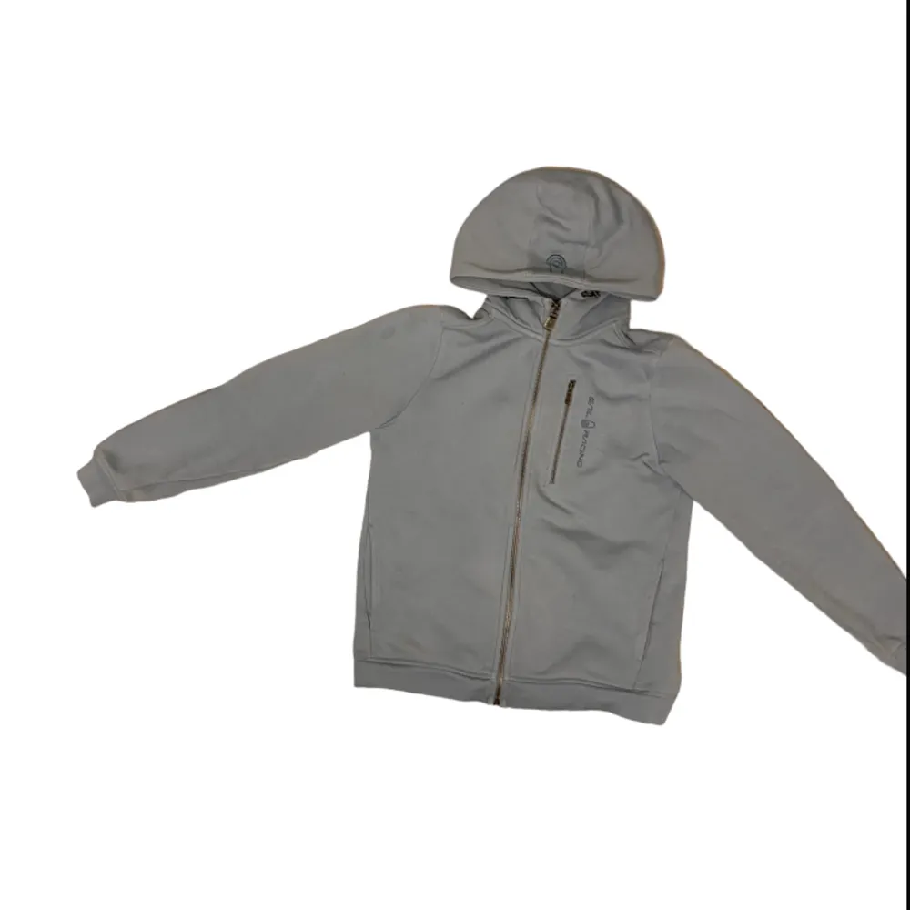 Riktig fin hoodie säljs för 750 (snabb affär kan snackas) . Hoodies.