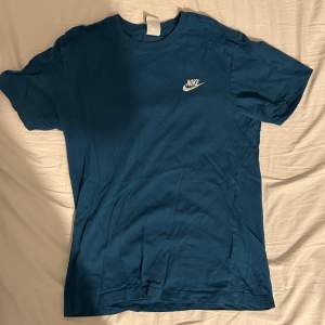 Nike tshirt