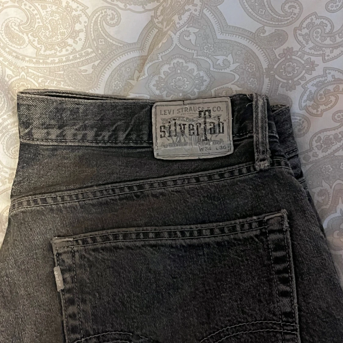 Levis silvertab baggys 34x30 - 90