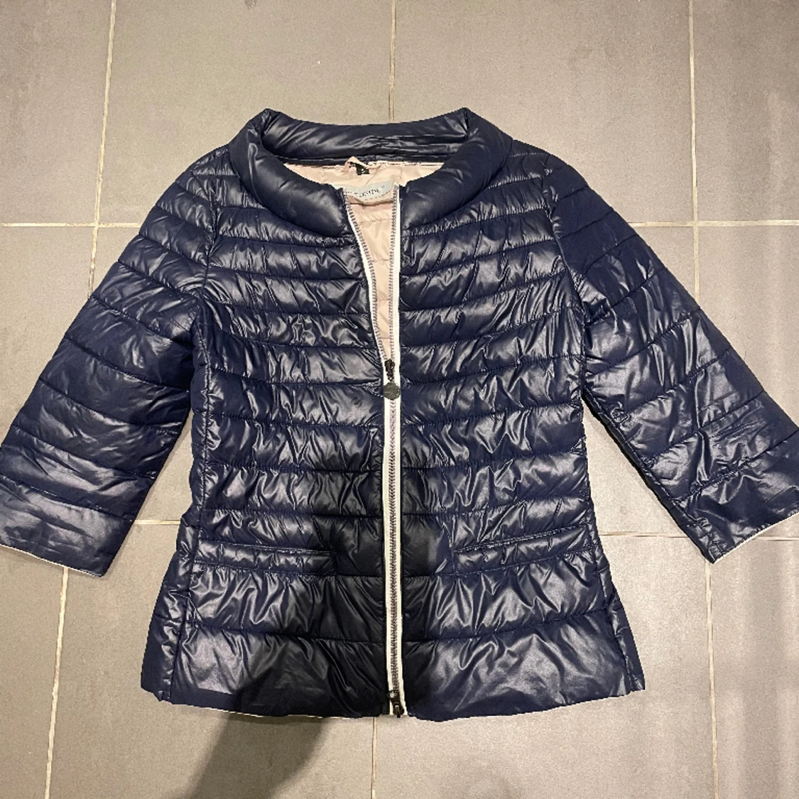 Trekvartsarmad jacka