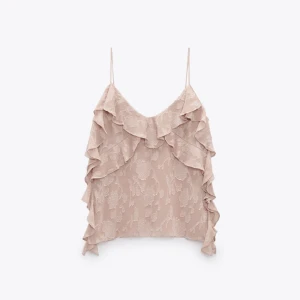 Topp zara  - Aldrig använd, lägger ut på nytt🥰Skriv för frågor eller egna bilder❤️🤗🥰