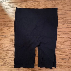 Ribbade träningsshorts - Svarta jättesköna träningsshorts🩷